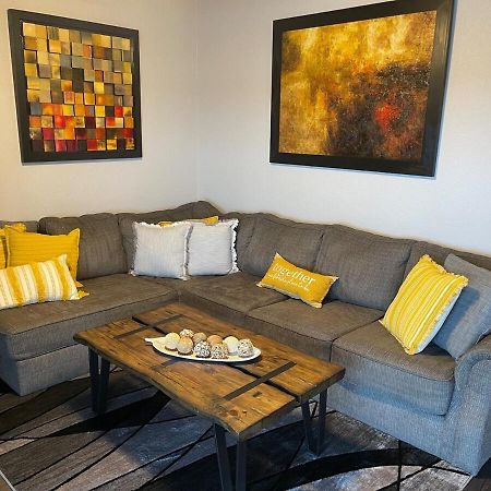 Brooklynn'S Bay, Elegant Lakefront Condo Retreat Hot Springs Buitenkant foto