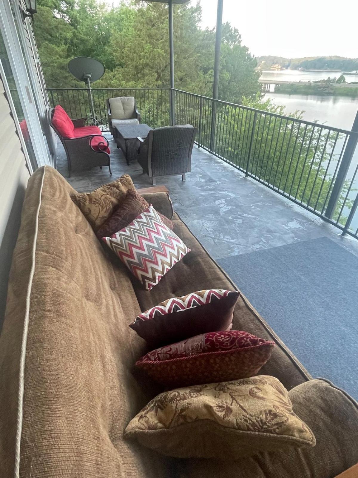Brooklynn'S Bay, Elegant Lakefront Condo Retreat Hot Springs Buitenkant foto