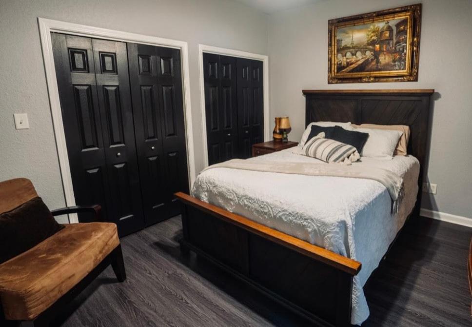 Brooklynn'S Bay, Elegant Lakefront Condo Retreat Hot Springs Buitenkant foto