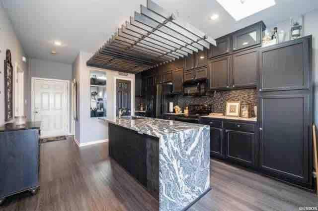 Brooklynn'S Bay, Elegant Lakefront Condo Retreat Hot Springs Buitenkant foto