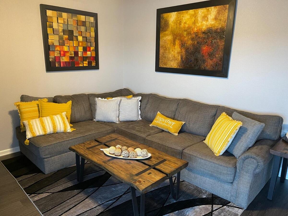 Brooklynn'S Bay, Elegant Lakefront Condo Retreat Hot Springs Buitenkant foto