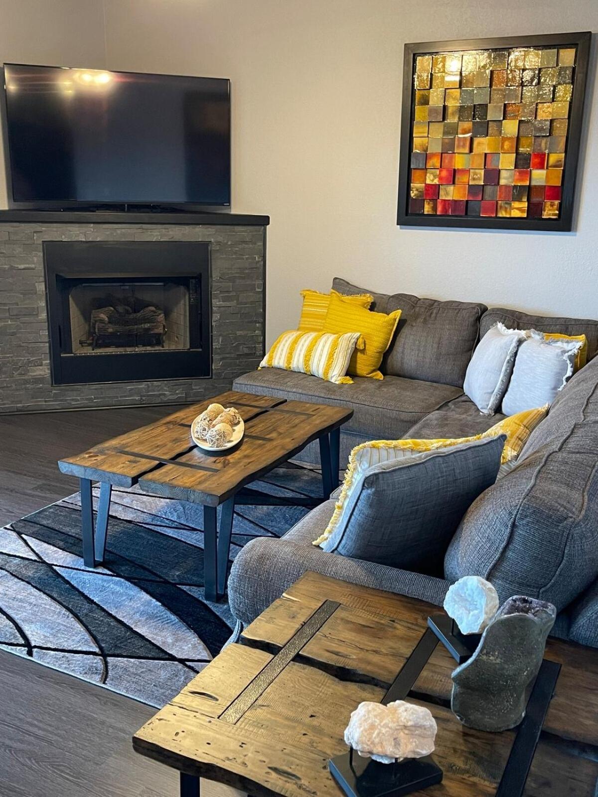 Brooklynn'S Bay, Elegant Lakefront Condo Retreat Hot Springs Buitenkant foto
